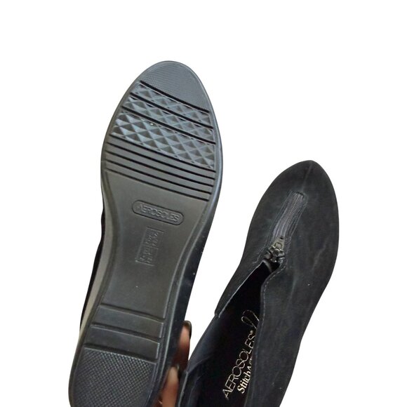 AEROSOLES Black Suede Zip Wedge Booties Ankle Boots Size 6.5 - Picture 3 of 8